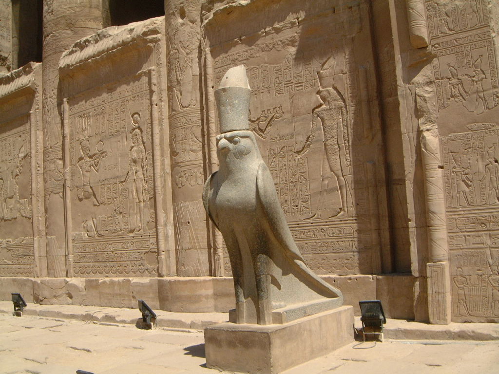 Day 2: Kom Ombo and Edfu Temples – Sail to Luxor